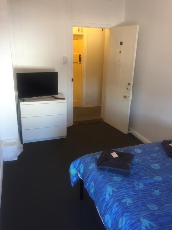 Crown Inn Hotel Kingston Se Eksteriør billede