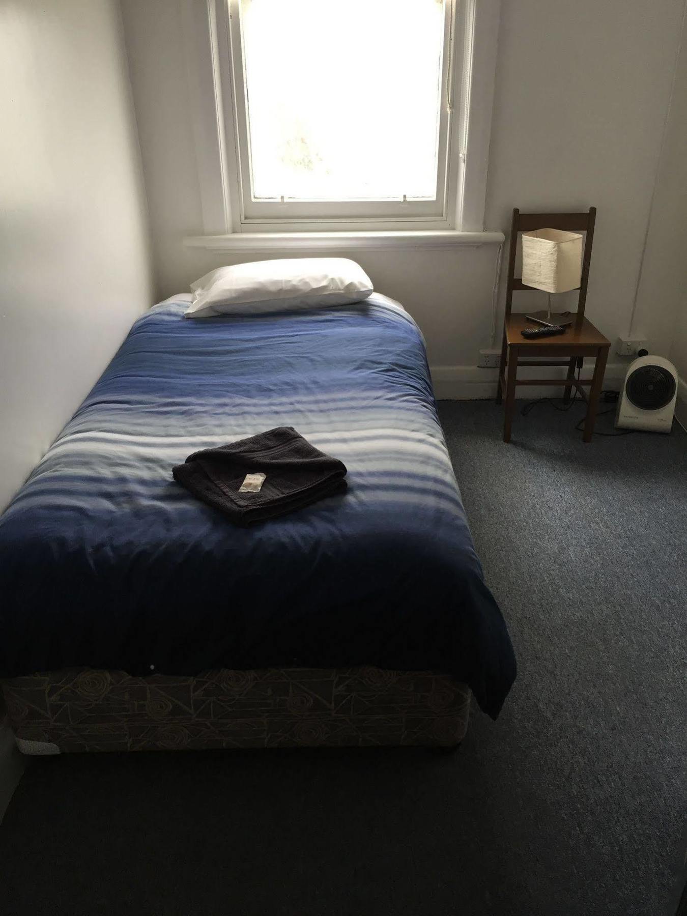 Crown Inn Hotel Kingston Se Eksteriør billede